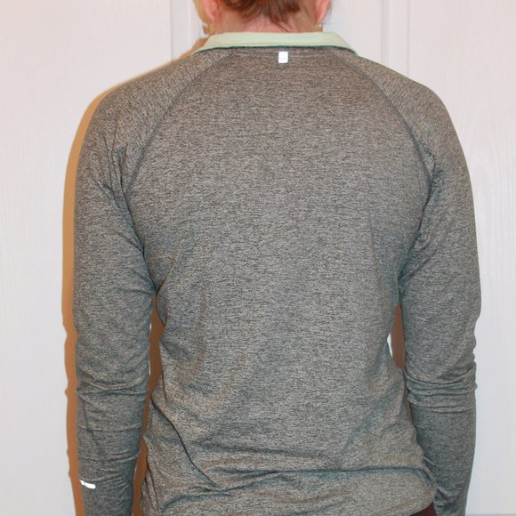 NIKE Running Dri-Fit Quarter Zip - Picture 4 of 4